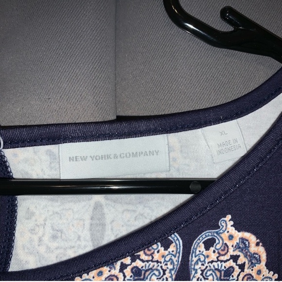 SUMMER 🌴 New York and Company Geometric Patterned Dress - Picture 4 of 5